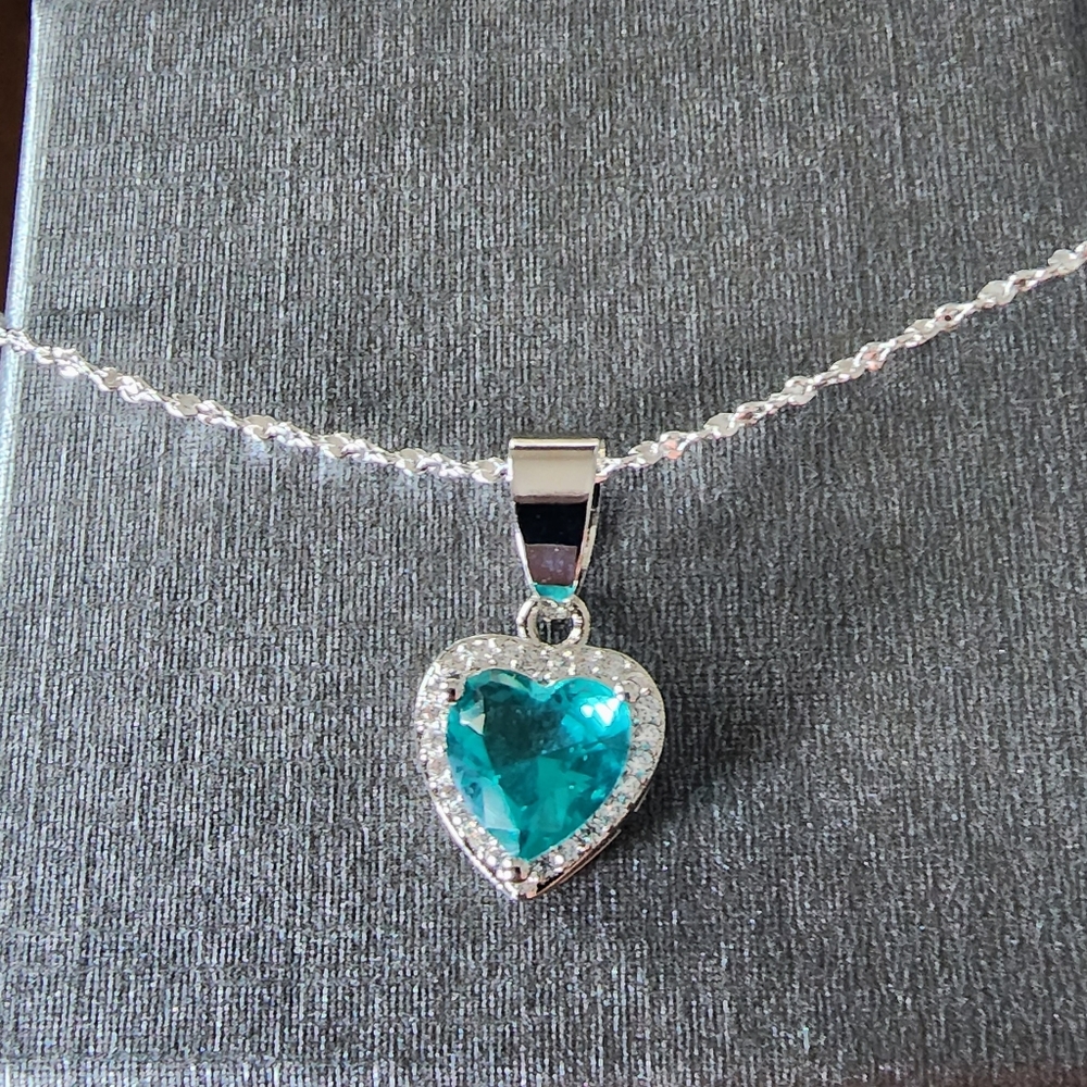 New 925 Sterling Silver Aquamarine Heart Pendant White Topaz accents necklace - Picture 7 of 11
